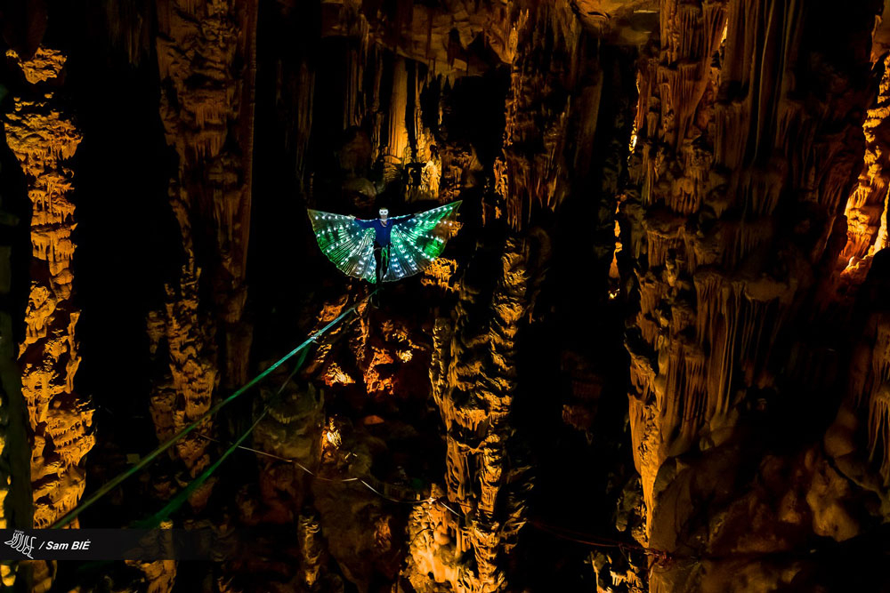 Atelier Fantomes du quartier web - Houle Douce Association de spectacles aériens